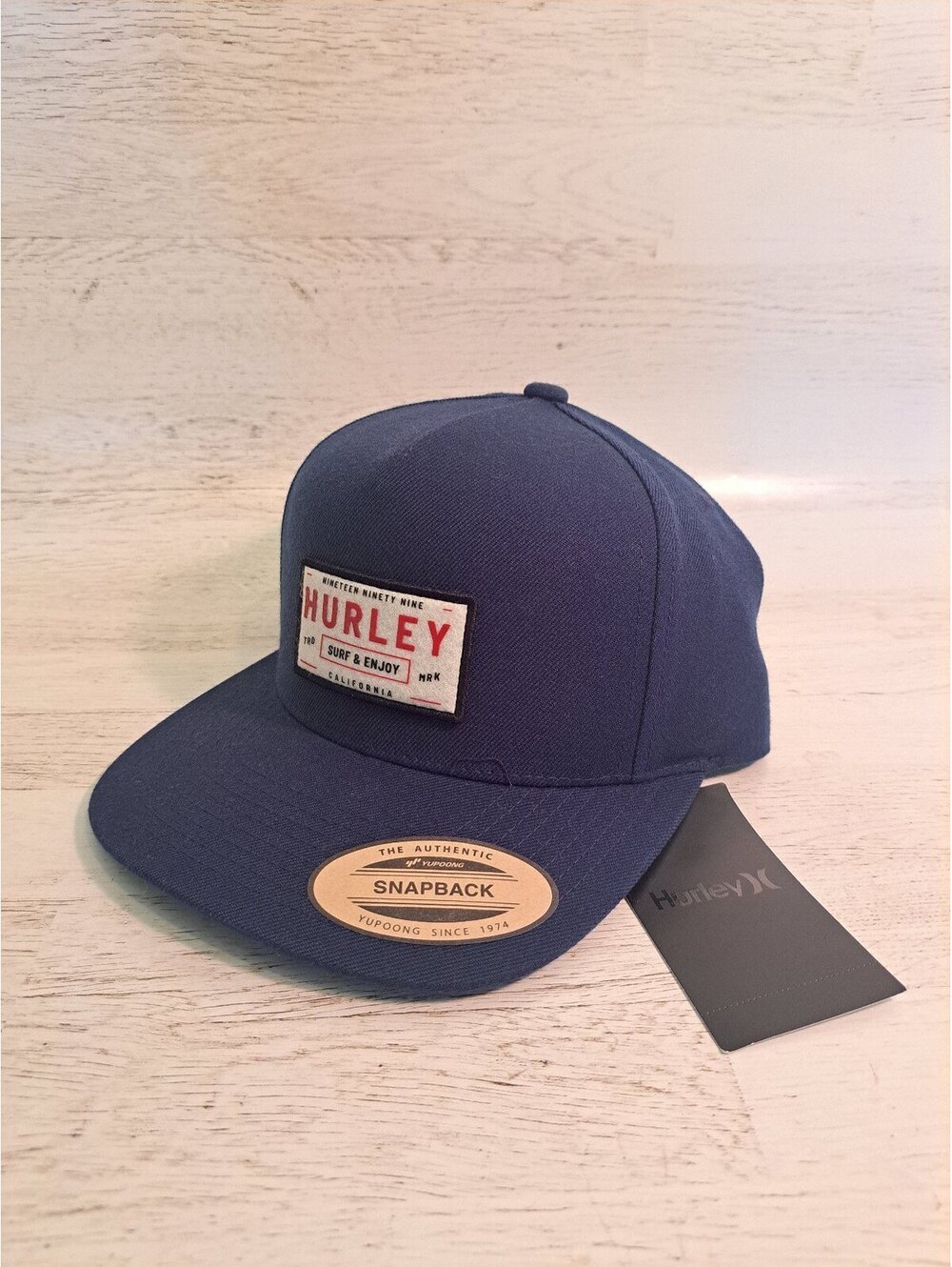 Hurley Snapback Hat Surf Beach Skater Retro Y2K